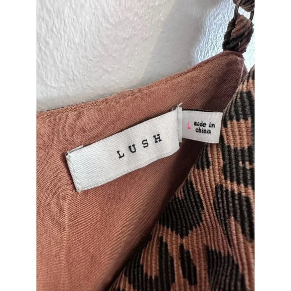 Lush Tan & Black Sleeveless Leopard Print Knee Length Dress Size Large - Picture 4 of 5